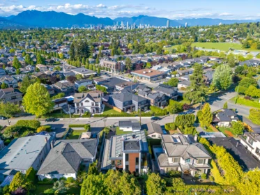 2863 W King Edward Avenue, Vancouver, BC, Vancouver — Single Family Residence for sale