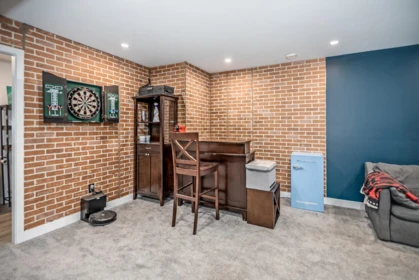 Hallway Photo of 45989 Weeden Drive, Chilliwack, BC