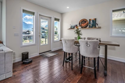 Primary Bedroom Photo of 45989 Weeden Drive, Chilliwack, BC