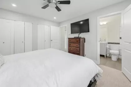 Walk-In Closet Photo of 1102 Grandview Road, Gibsons, BC