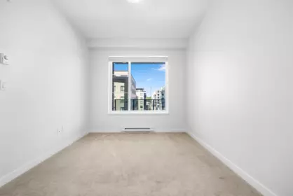 Bedroom 3 Photo of 408 15848 Fraser Highway, Surrey, BC