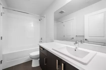 Loft / Bonus Room Photo of 408 15848 Fraser Highway, Surrey, BC