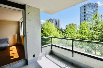 Outdoor Patio Photo of 507 9521 Cardston Court, Burnaby, BC
