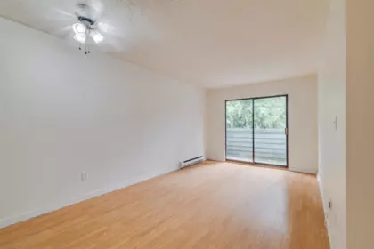 304 1948 Coquitlam Avenue, Port Coquitlam, BC, Port Coquitlam — Apartment/Condo for sale