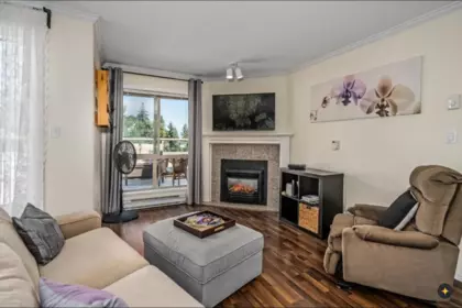 407 33731 Marshall Road, Abbotsford, BC, Abbotsford — Apartment/Condo for sale
