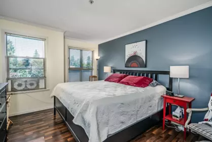 Office / Den Photo of 407 33731 Marshall Road, Abbotsford, BC