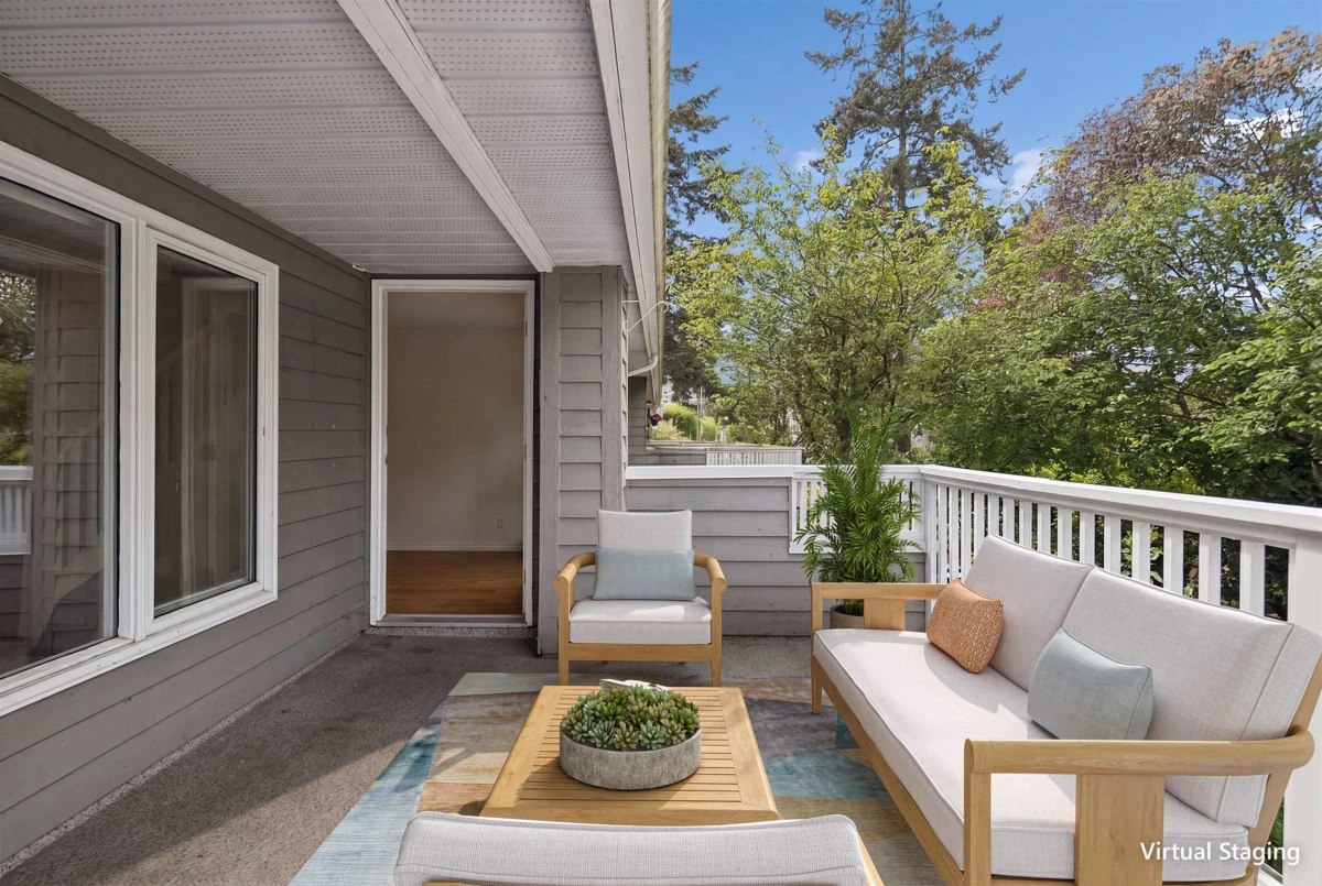 Living Room Photo of 207 1518 Bowser Avenue, North Vancouver, BC