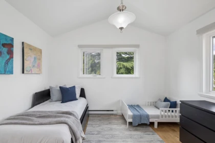 Hallway Photo of 207 1518 Bowser Avenue, North Vancouver, BC