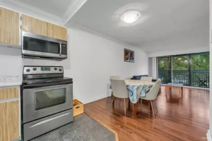 308 601 North Road, Coquitlam, BC, Coquitlam — Apartment/Condo for sale