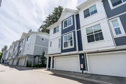 41 20321 80 Avenue, Langley, BC, Langley — Townhouse for sale