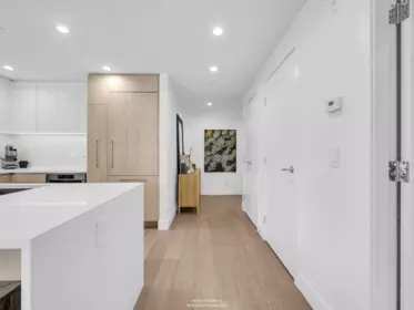 Guest Bathroom Photo of 503 177 W 3rd Street, North Vancouver, BC