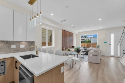 2 5779 Clarendon Street, Vancouver, BC, Vancouver — Half Duplex for sale