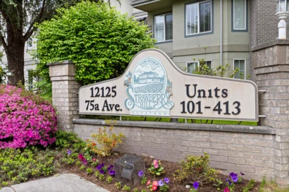Front Yard Photo of 105 12125 75a Avenue, Surrey, BC