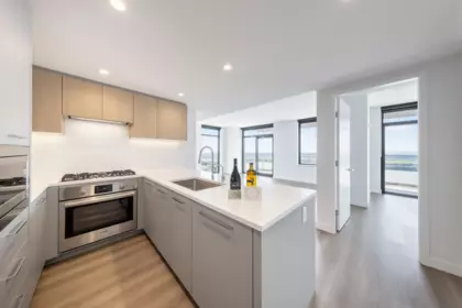 Kitchen Island Photo of 2810 6608 Sussex Avenue, Burnaby, BC