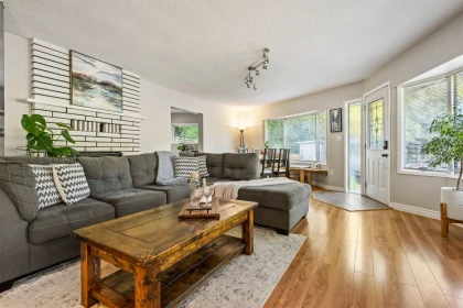 Primary Bedroom Photo of 45942 Sleepy Hollow Road, Cultus Lake, BC