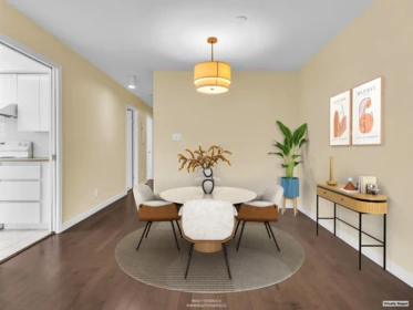 Hot Tub / Spa Photo of 204 876 W 16th Avenue, Vancouver, BC