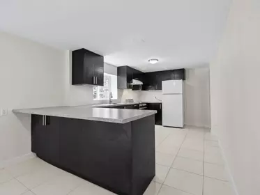 2216 E 41st Avenue, Vancouver, BC, Vancouver — Single Family Residence for sale