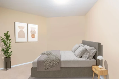 Bedroom 2 Photo of 221 19528 Fraser Highway, Surrey, BC