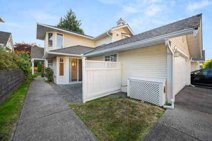 81 8737 212 Street, Langley, BC, Langley — Townhouse for sale