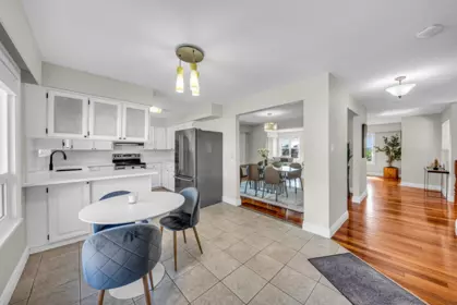 Breakfast Nook Photo of 7347 Queenston Court, Burnaby, BC