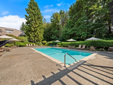 Garden / Landscaping Photo of 106 4900 Cartier Street, Vancouver, BC