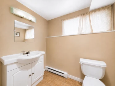 Loft / Bonus Room Photo of 8259 10th Avenue, Burnaby, BC