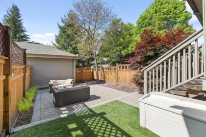 Front Yard Photo of 22994 Billy Brown Road, Langley, BC