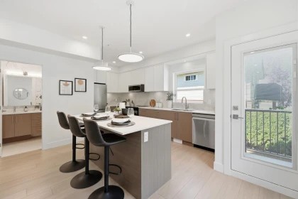 Kitchen Photo of 205 2427 Mary Hill Road, Port Coquitlam, BC