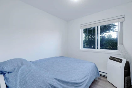 Basement Recreation Room Photo of 108 13958 108 Avenue, Surrey, BC