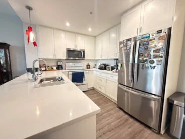 Kitchen Photo of 4413 2180 Kelly Avenue, Port Coquitlam, BC
