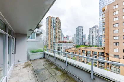 Laundry Room Photo of 804 1133 Homer Street, Vancouver, BC