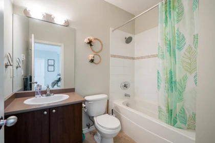 Walk-In Closet Photo of 408 2581 Langdon Street, Abbotsford, BC