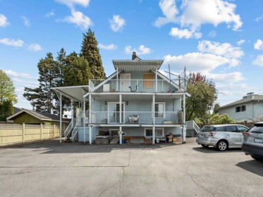 7320 Imperial Street, Burnaby, BC, Burnaby — Single Family Residence for sale