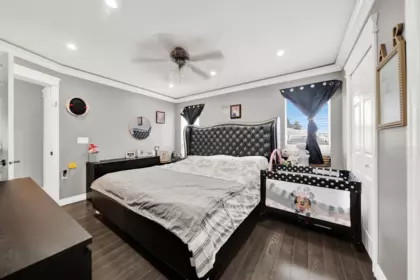 Basement Recreation Room Photo of 7478 123 Street, Surrey, BC