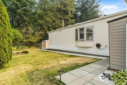 Backyard Photo of 10 65367 Kawkawa Lake Road, Hope, BC