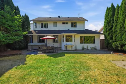 Aerial View of 11932 237a Street, Maple Ridge, BC