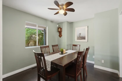 Breakfast Nook Photo of 11932 237a Street, Maple Ridge, BC