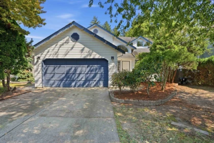 11932 237a Street, Maple Ridge, BC, Maple ridge — Single Family Residence for sale