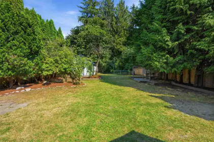 Fitness Center Photo Near 11932 237a Street, Maple Ridge, BC