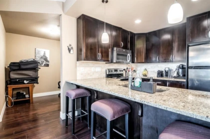 Kitchen Island Photo of 316 3192 Gladwin Road, Abbotsford, BC