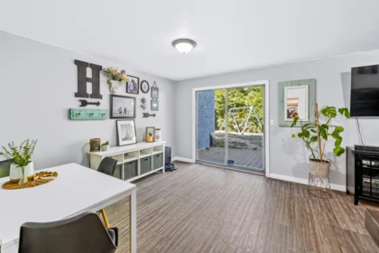 Front Yard Photo of 3525 Mckinley Court, Abbotsford, BC