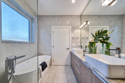 Guest Bathroom Photo of 6576 Yew Street, Vancouver, BC