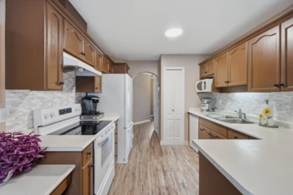 Pantry Photo of 2 46360 Valleyview Road, Chilliwack, BC