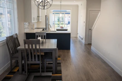 Kitchen Photo of 176 13898 64 Avenue, Surrey, BC