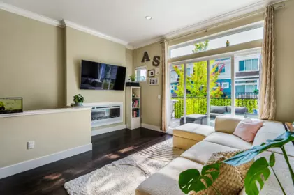 9 2528 156 Street, Surrey, BC, Surrey — Townhouse for sale
