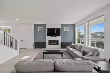 Breakfast Nook Photo of 11315 230 Street, Maple Ridge, BC