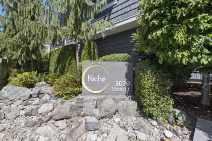 Community Amenities Photo (Clubhouse) of 32 3039 156 Street, Surrey, BC
