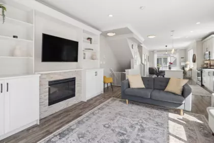 32 3039 156 Street, Surrey, BC, Surrey — Townhouse for sale
