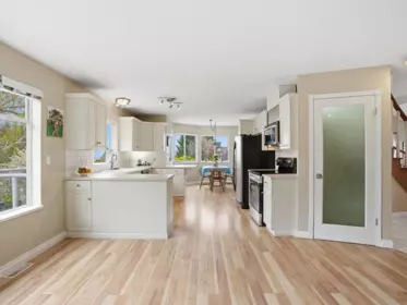 1481 Shaughnessy Place, Gibsons, BC, Gibsons — Single Family Residence for sale