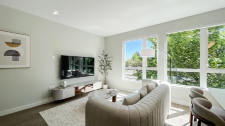 Breakfast Nook Photo of 208 4080 Yukon Street, Vancouver, BC